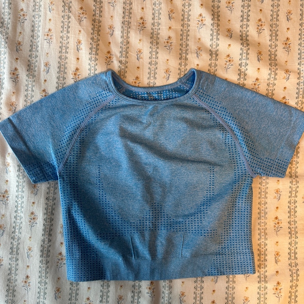 Women’s Workout Top